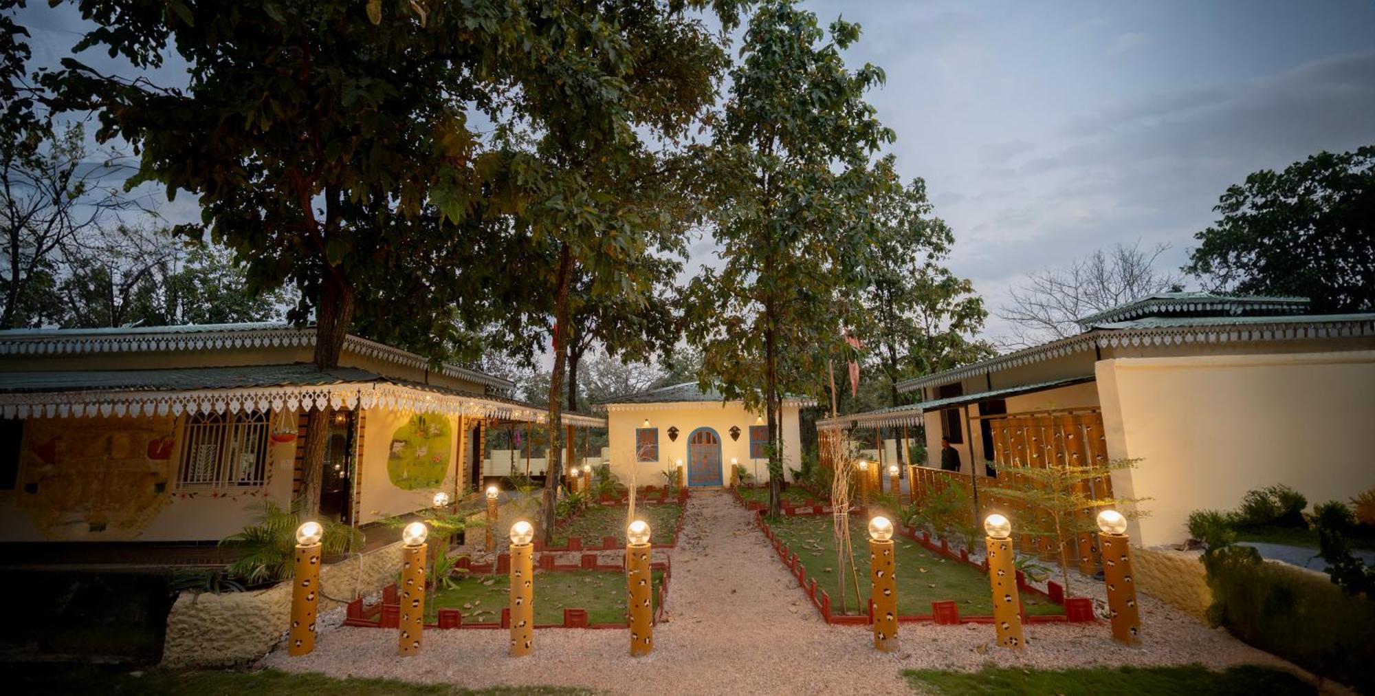 Palash The Jungle Resort Gondia 외부 사진